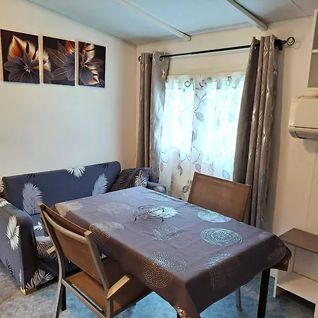Holiday home Domaine Larbut